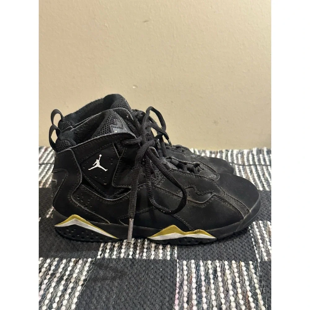 jordan true flight size‎ 1y nike